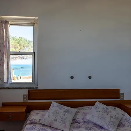 Costa 3*