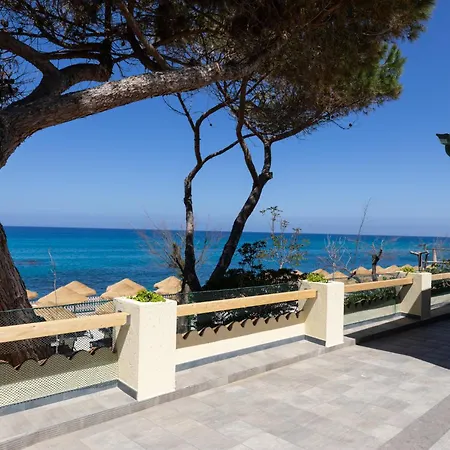 Costa 3*